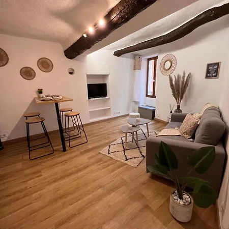 Apartment Joy House *